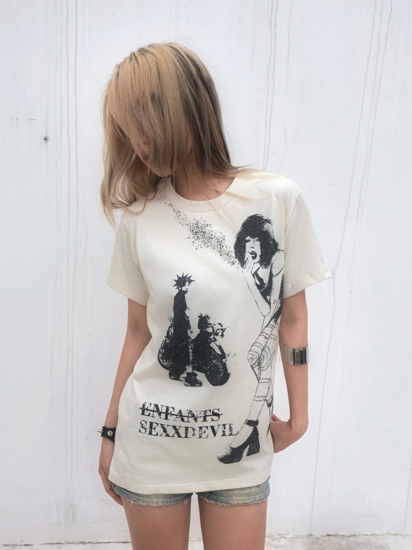 SEXXDEVIL Enfants punk portrait T-shirt